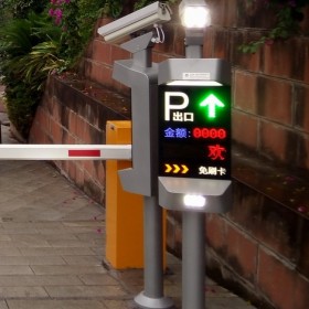 內江智能道閘系統安裝 智能收費匝道桿定制