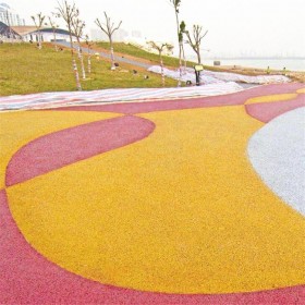 四川瀘州市彩色透水混凝土生產(chǎn)廠家  彩色透水混凝土路面 壓花地坪材料生產(chǎn)廠家 透水混凝土粘接劑  生態(tài)透水砼 【工地0元指導施工】 免費設計施工方案 免費做造價預算